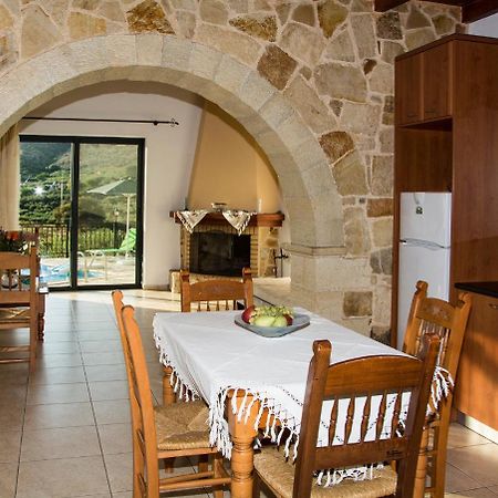 Villa Manos Kalamítsion Amigdhálion Exterior foto
